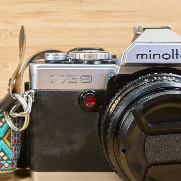 Vintage Minolta XG9 35mm SLR Film Camera, with 45mm f2 Minolta MD Rokkor X Lens - Picture 2 of 8